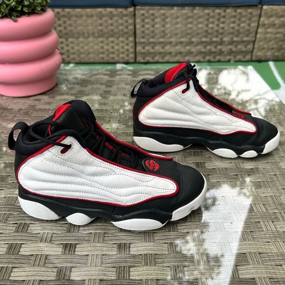 Jordan Jumpman Pro White/Black-Varsity Red – Youth Size 2Y - Picture 3 of 6